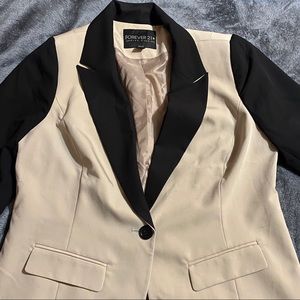 FOREVER 21+ BLAZER!